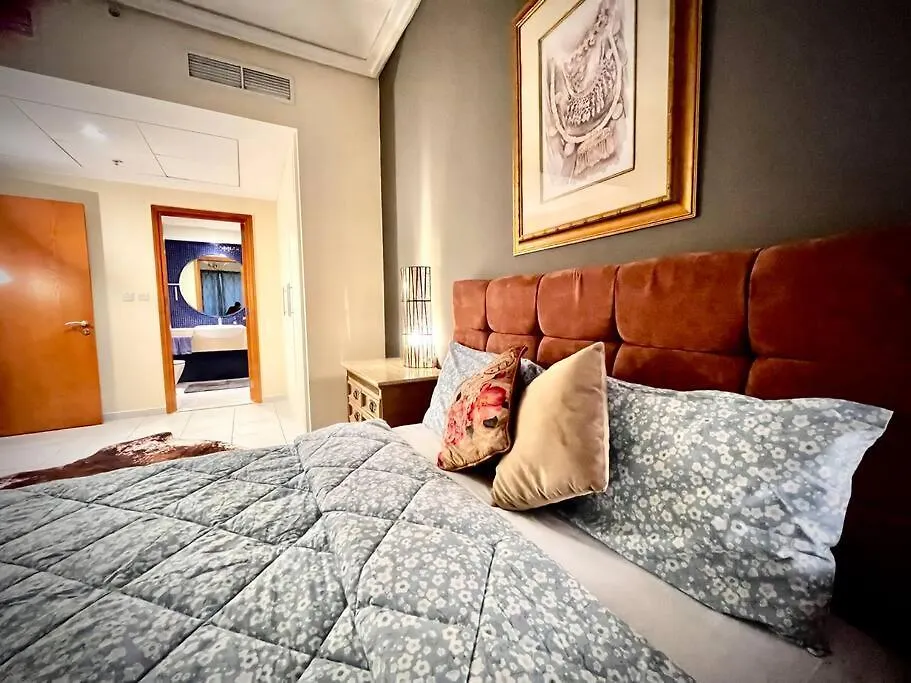 Cheerful 3 Bedroom Apartment Dubai United Arab Emirates